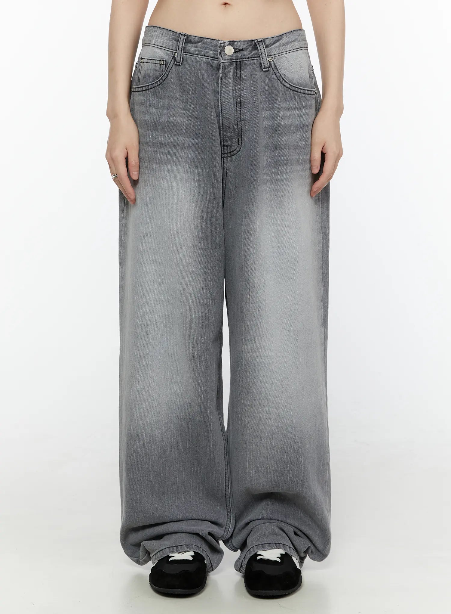 Nyx Gray Wash Wide Leg Jeans CG504