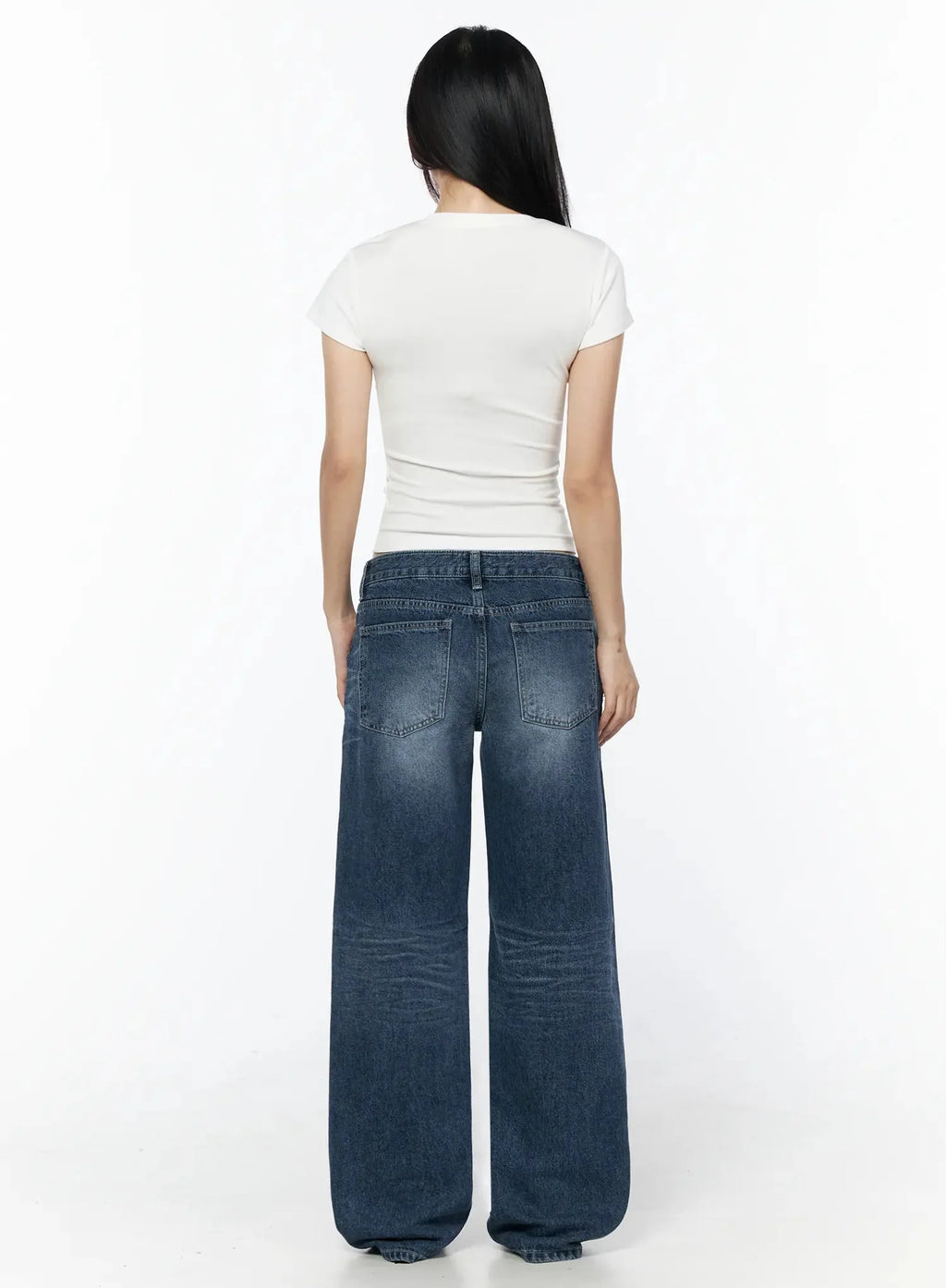 Ollie Low-Rise Straight Jeans IL531