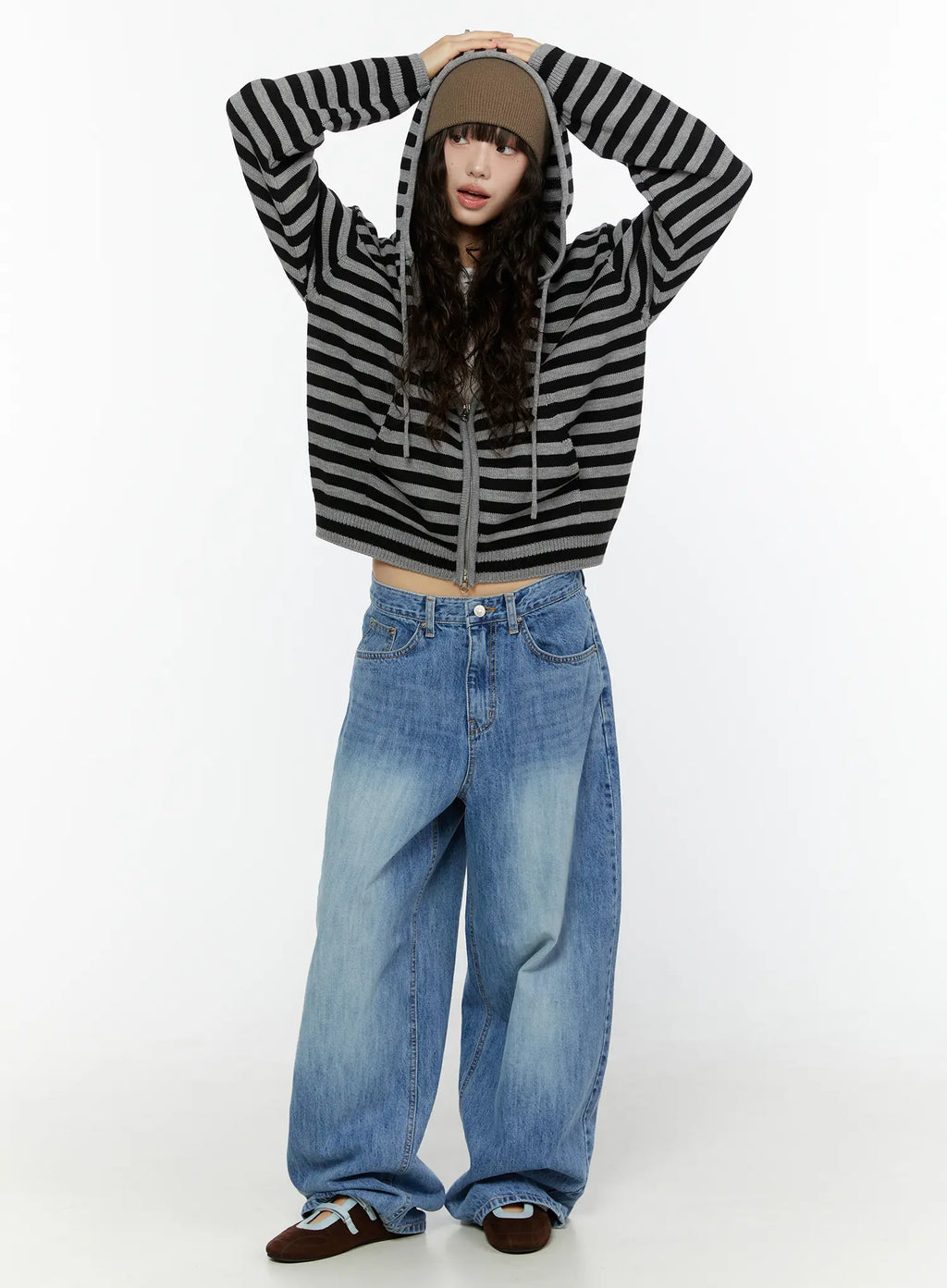 Robbie Washed Wide Leg Jeans CG511