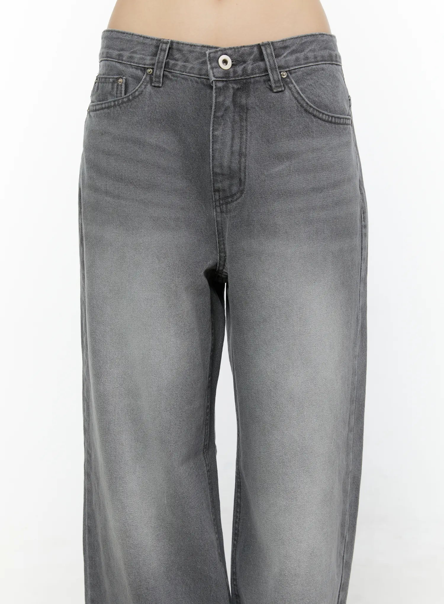 Zina Washed Wide Leg Jeans CG511