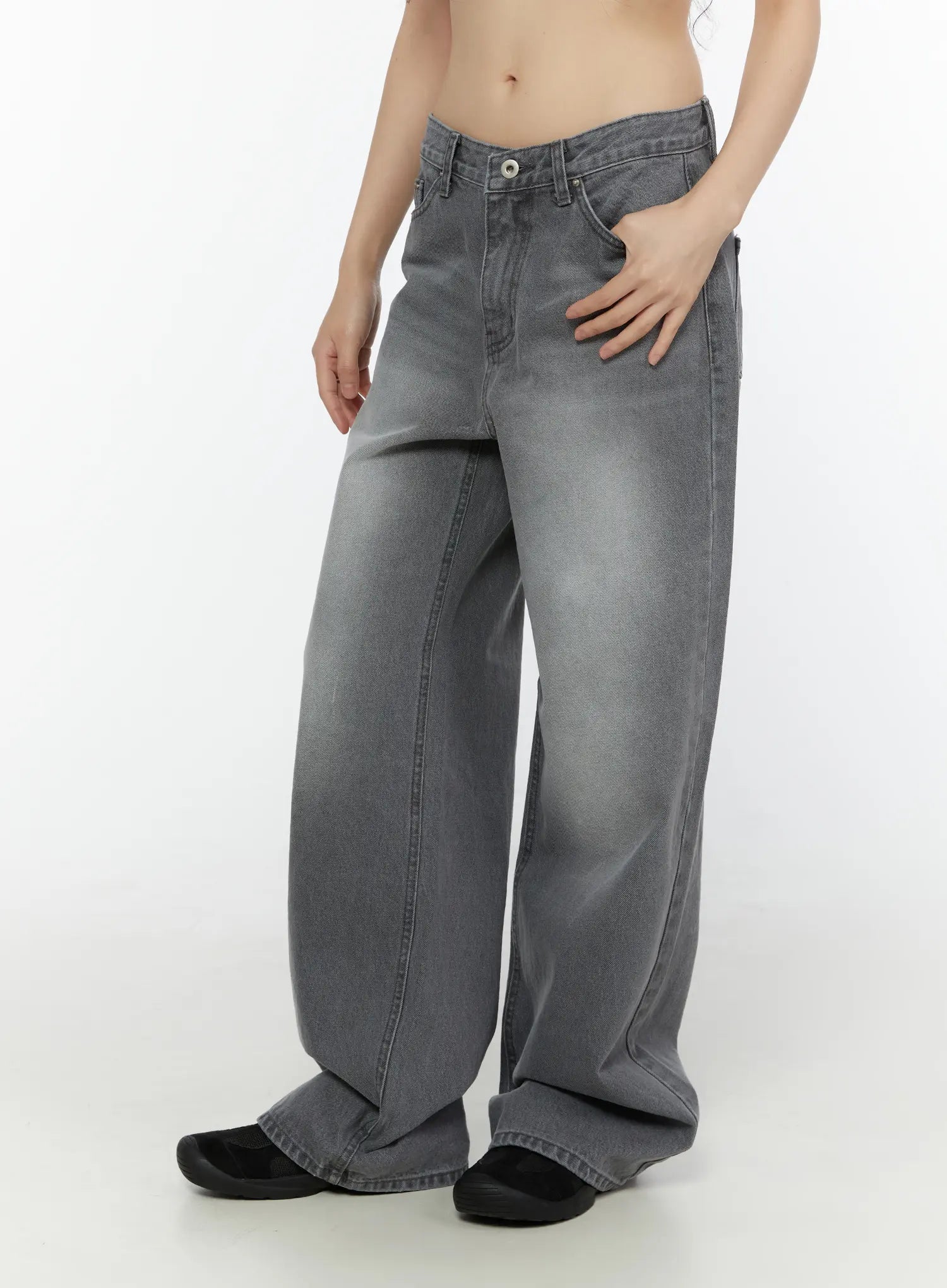 Zina Washed Wide Leg Jeans CG511