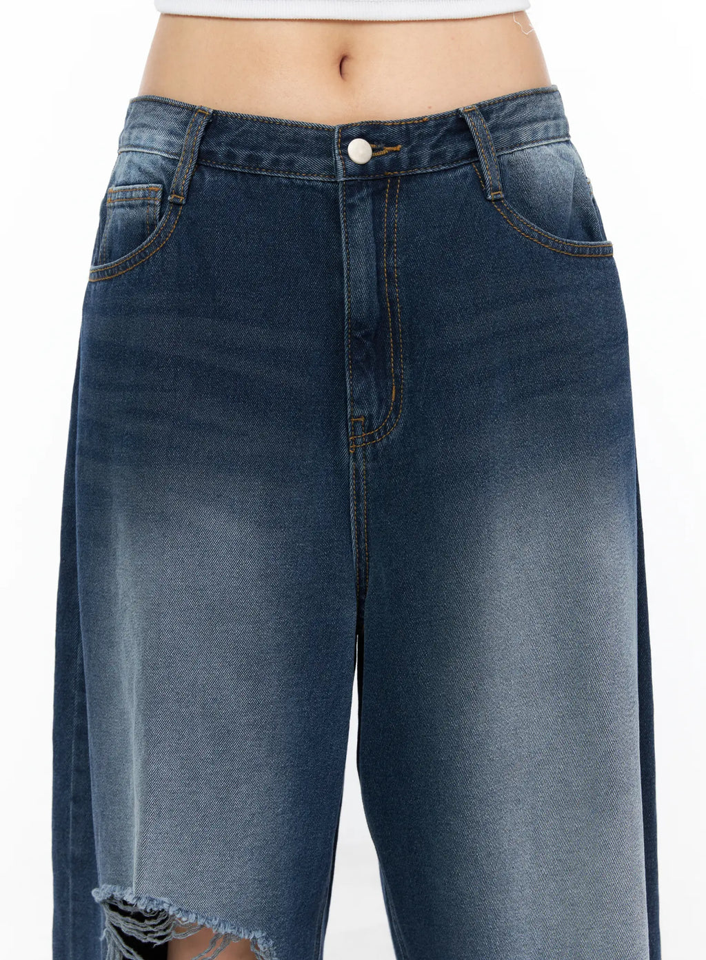 Zovie Distressed Washed Wide Leg Jeans CL514