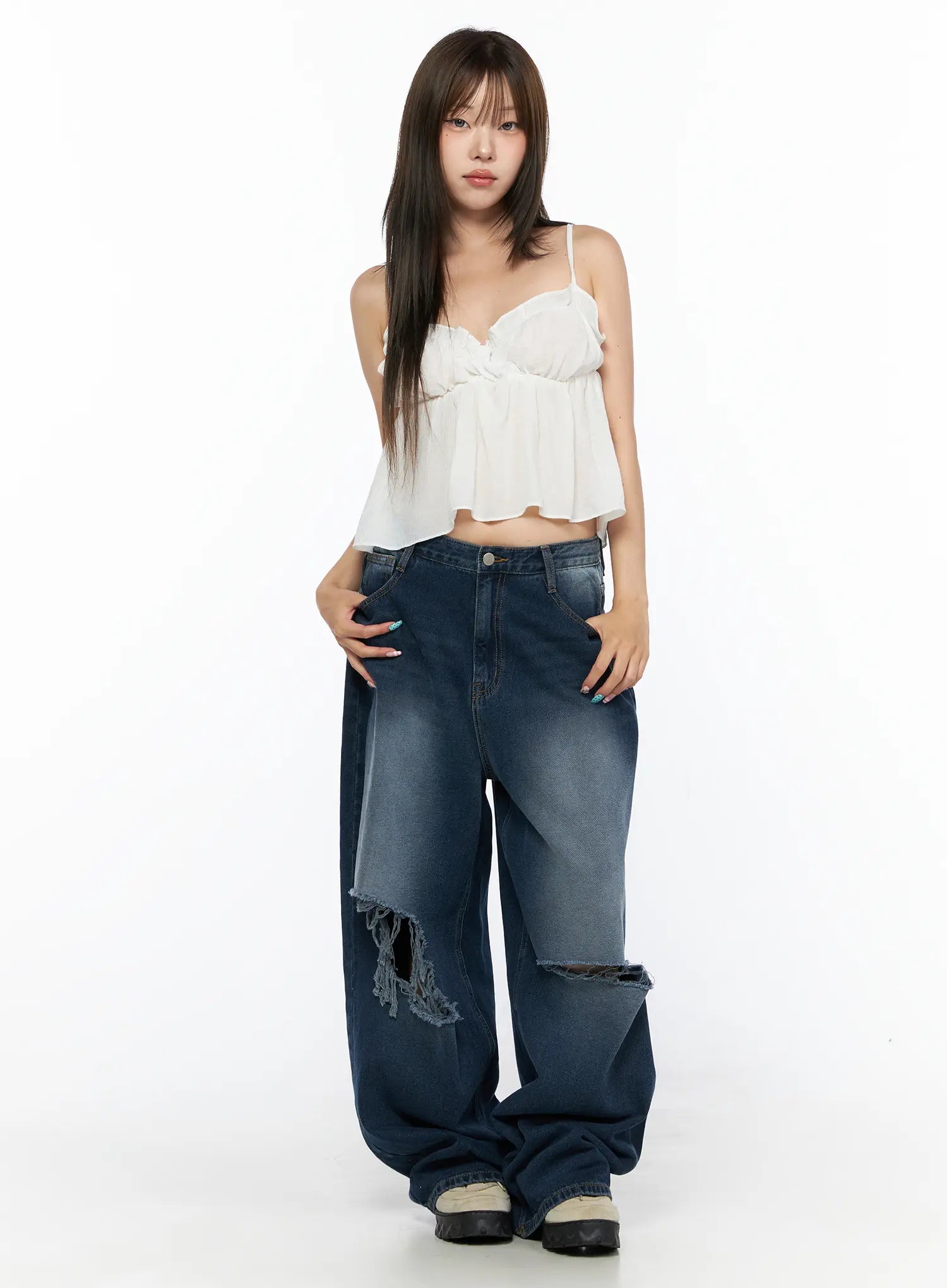 Zovie Distressed Washed Wide Leg Jeans CL514
