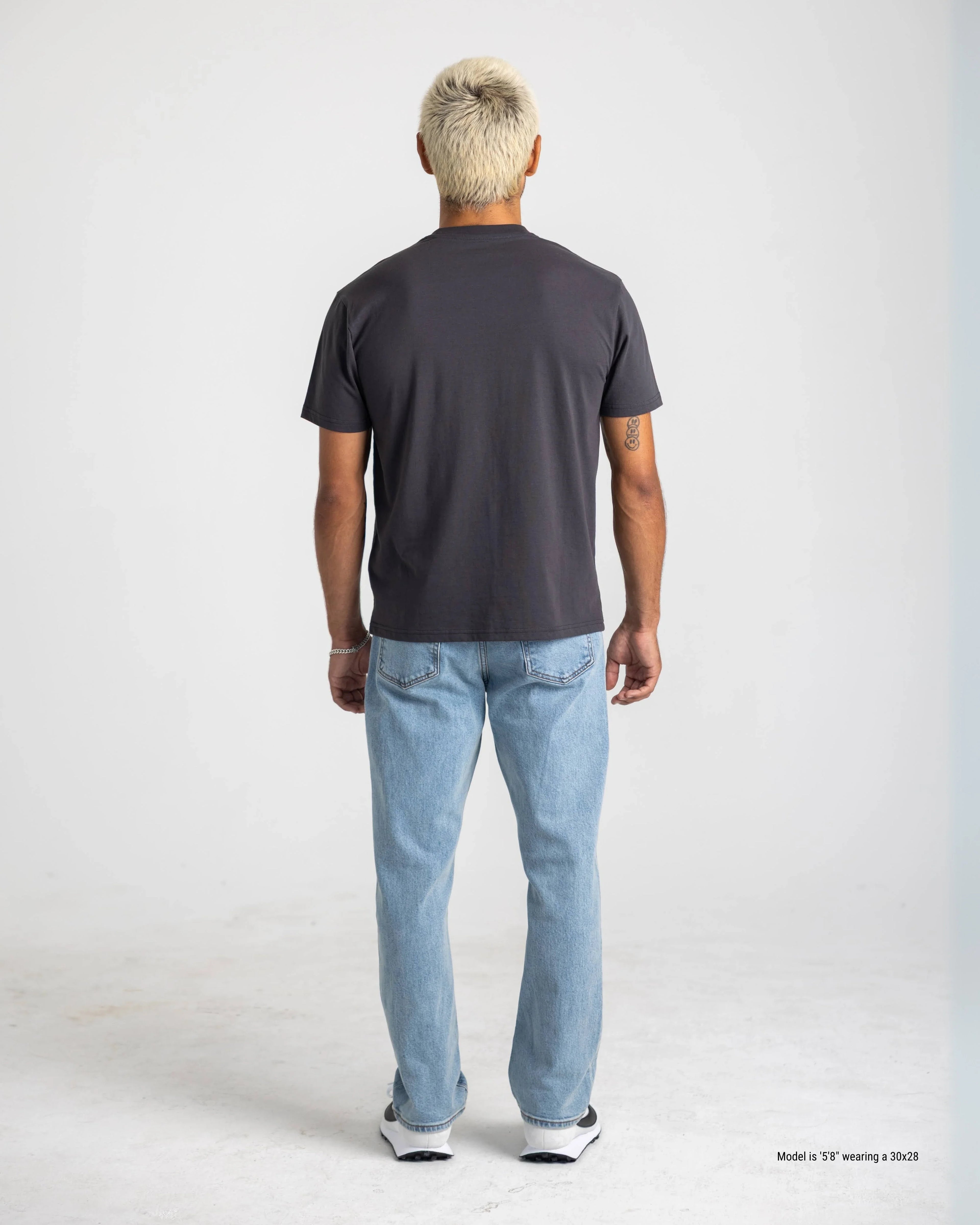 Relaxed Straight Jeans