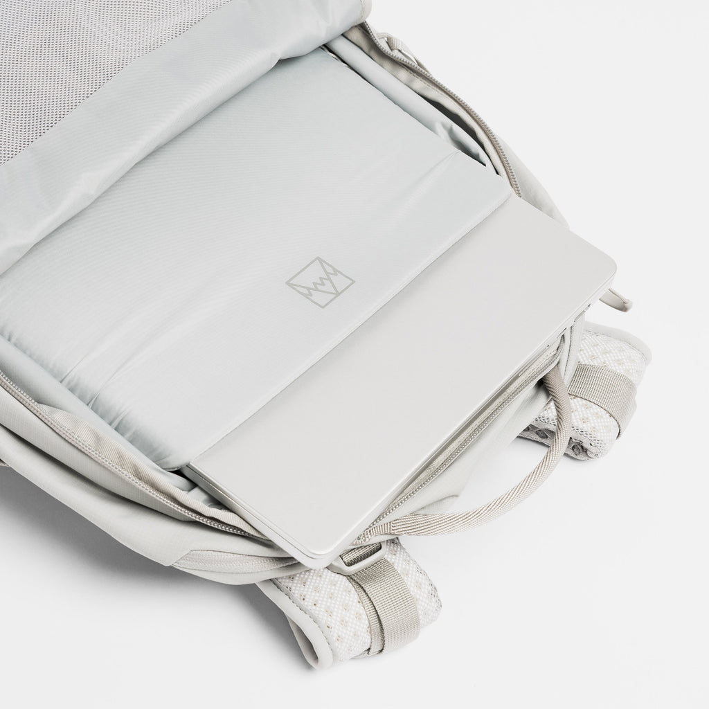 Motion Adventure Pack 38L