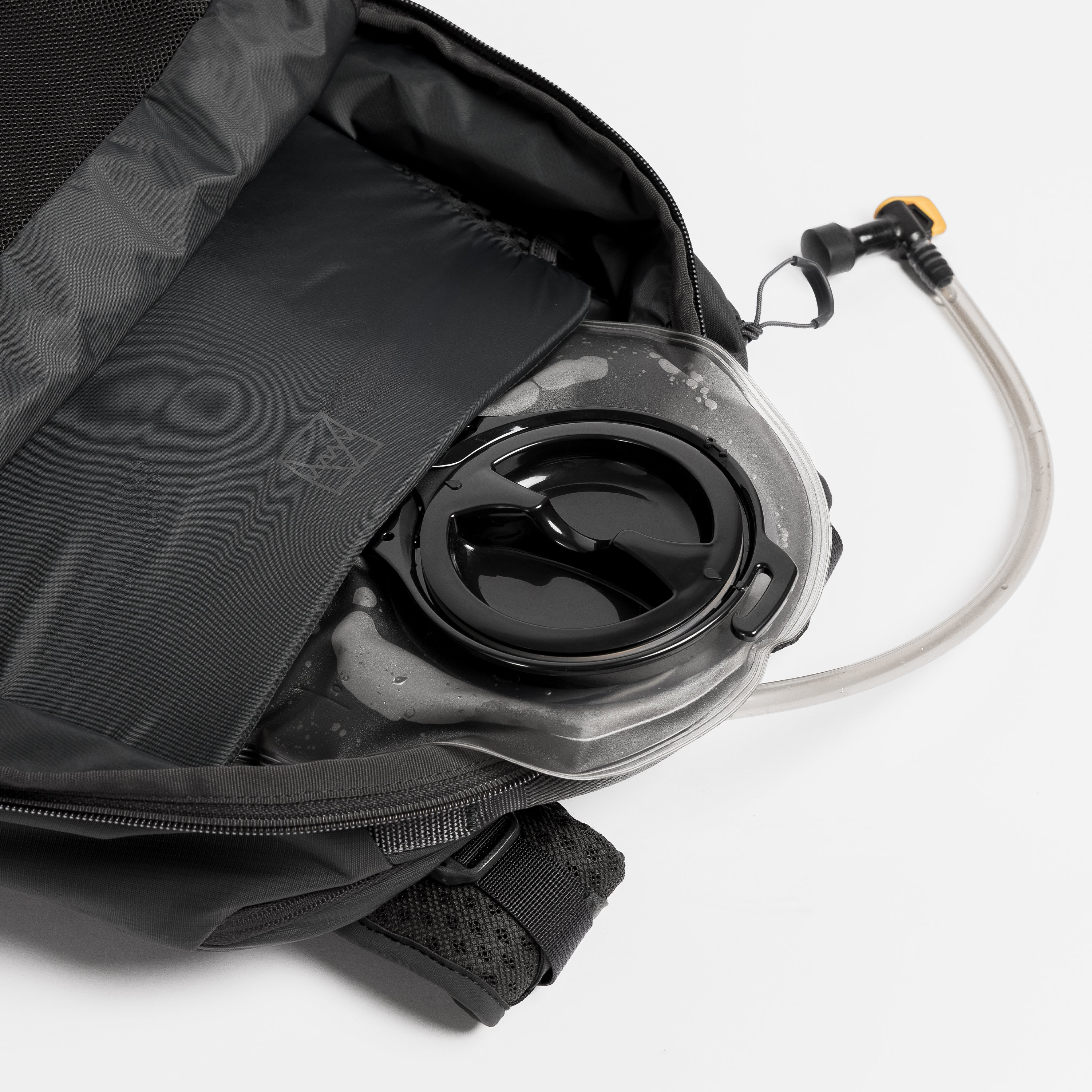 Motion Adventure Pack 38L