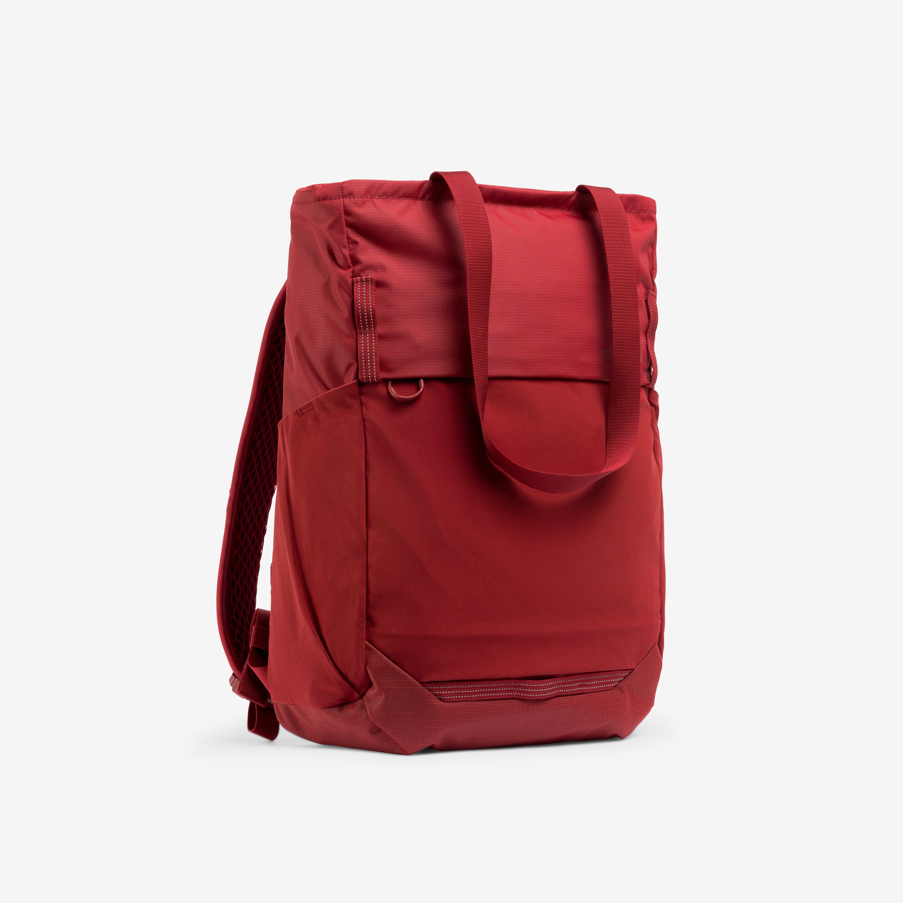 Motion Tote Pack 18L