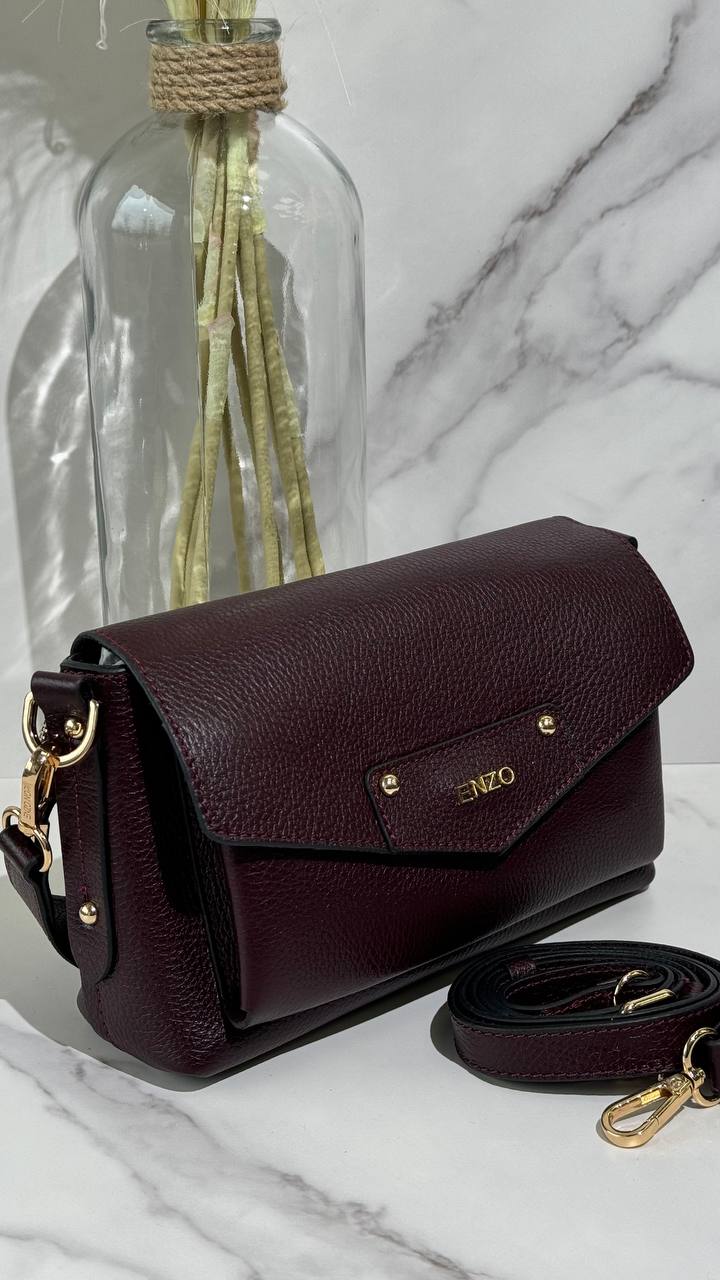 Enzo nori Crossbody Bag – Timeless Elegance and Functionality