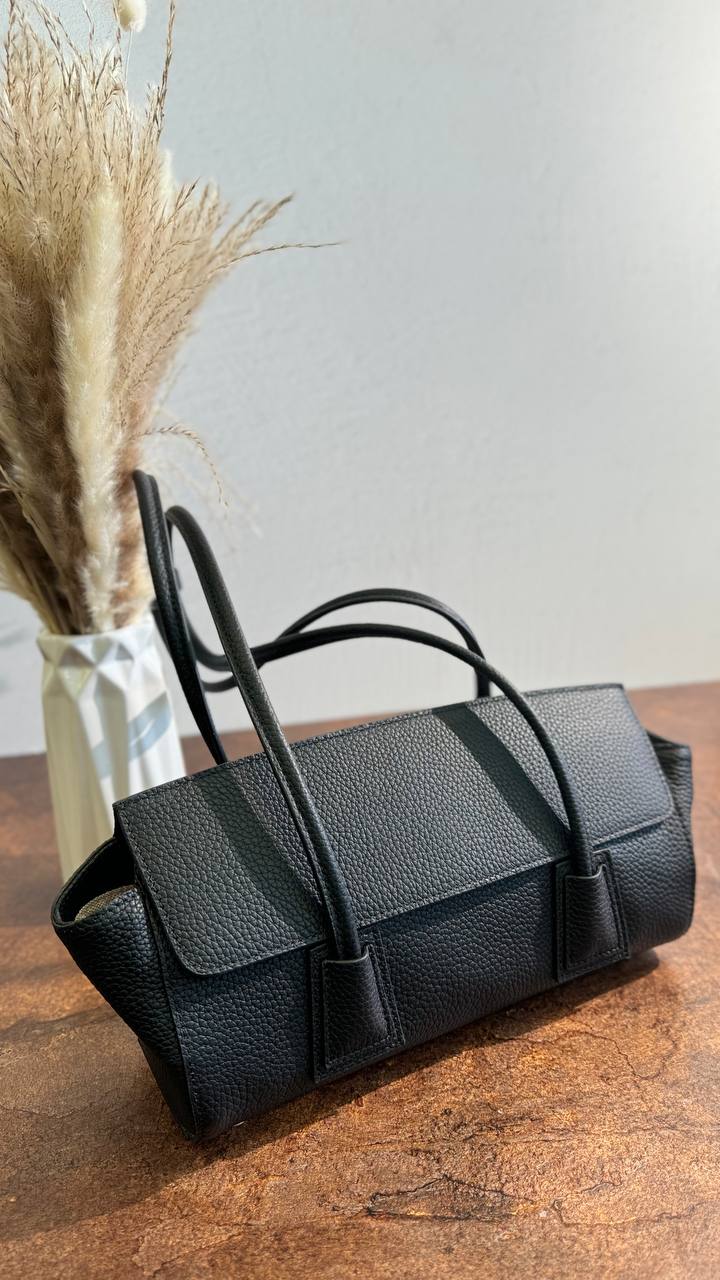 Elegance Bag – A Timeless Icon of Style