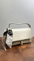 LÉA — Genuine Leather  bag &Timeless Design