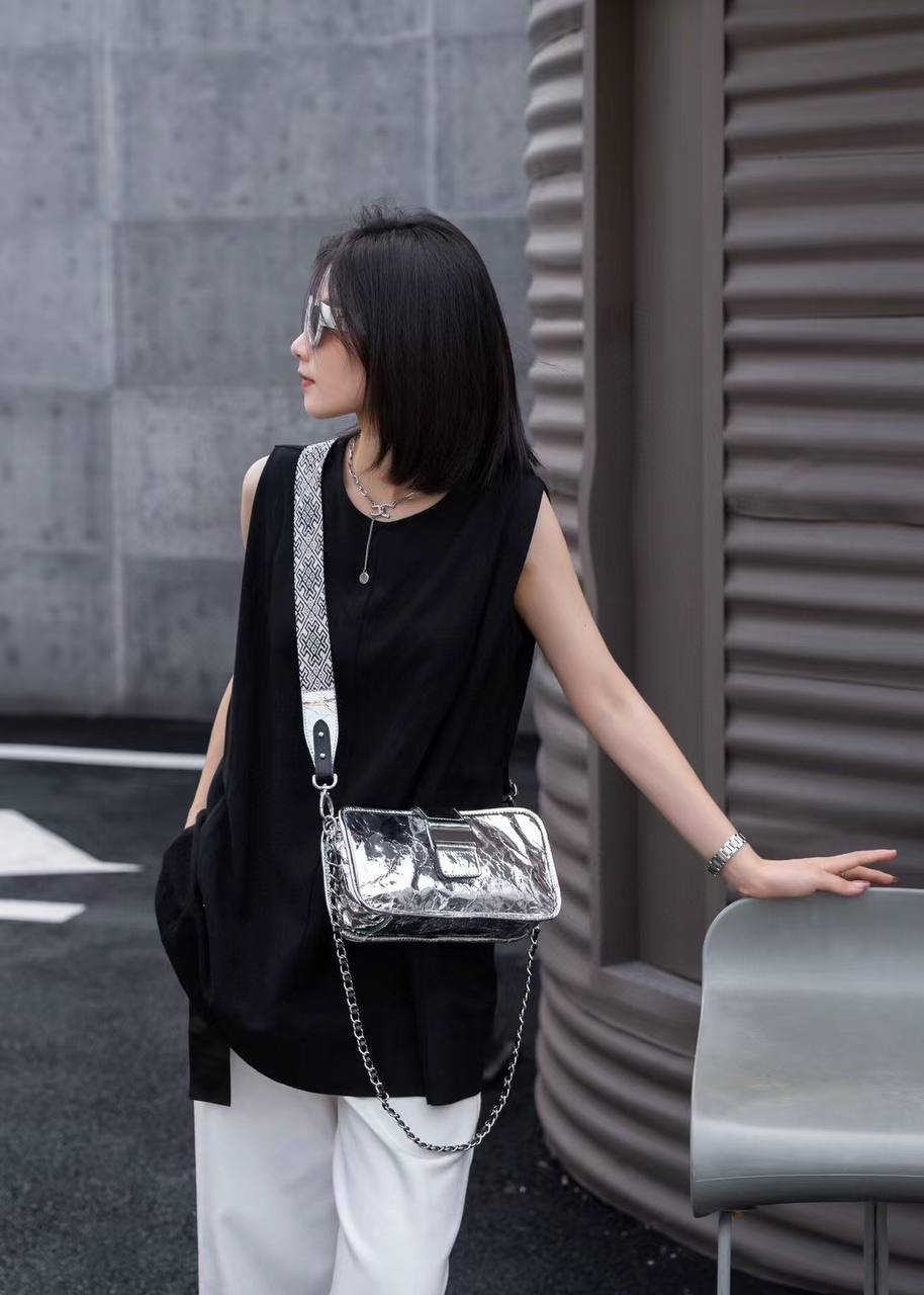 Luna Shine —Women’s crossbody bag