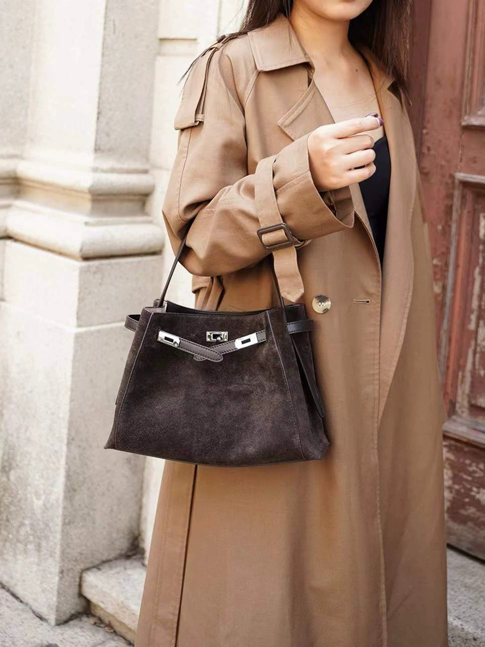 Arden Suede Classic Tote
