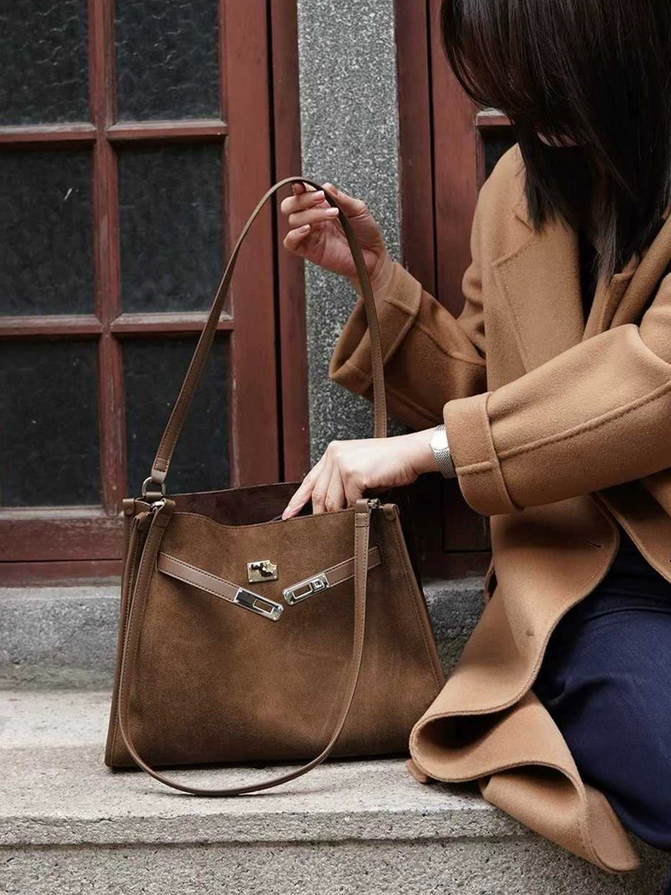 Arden Suede Classic Tote