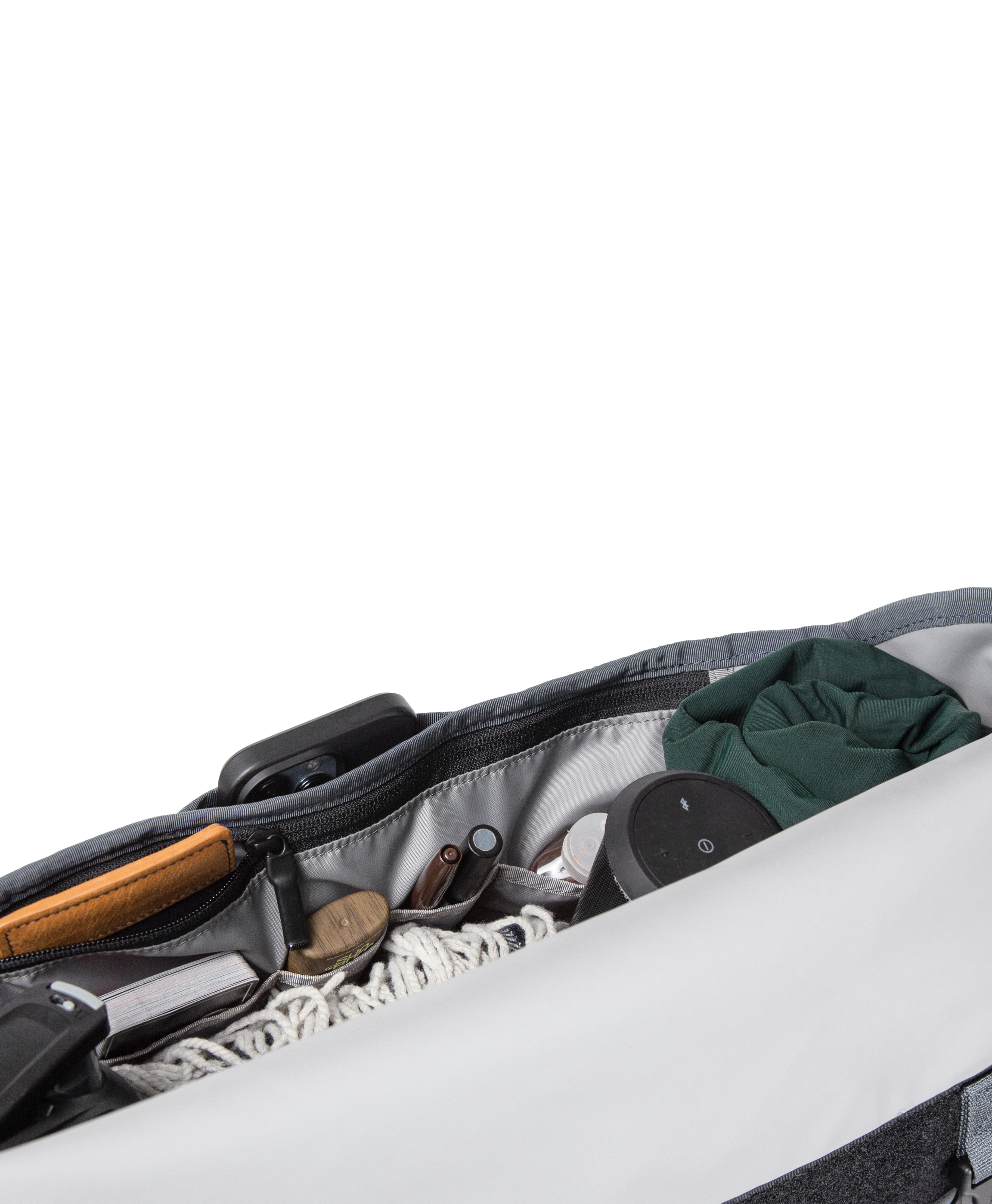 Flight Classic Messenger Bag