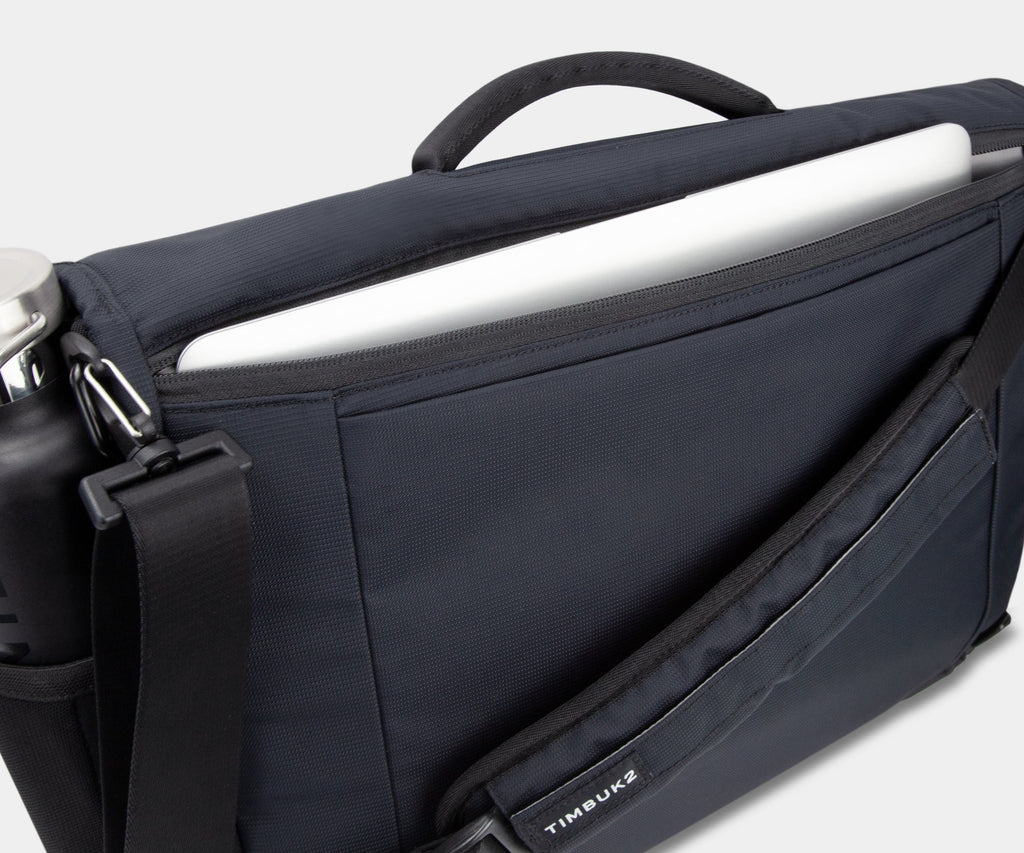Closer Laptop Briefcase
