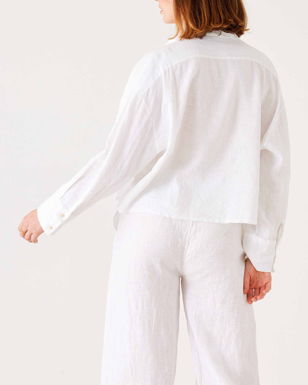 Hermosa Linen Boxy Button Up