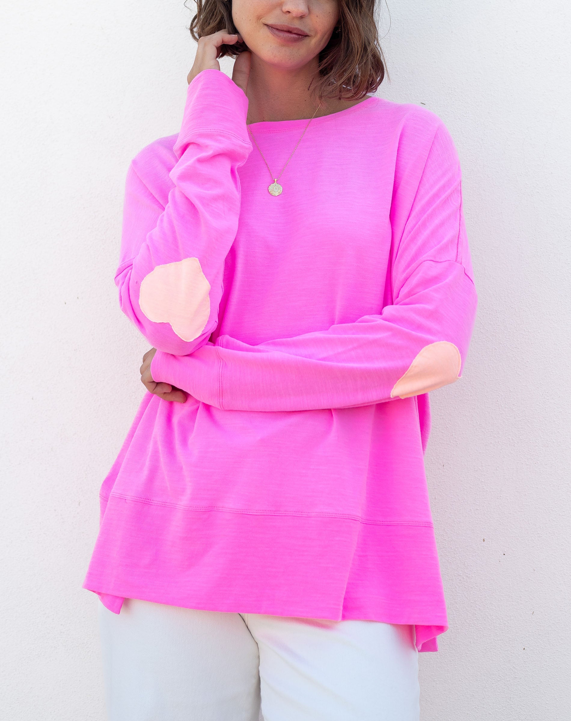 Amour Tee
