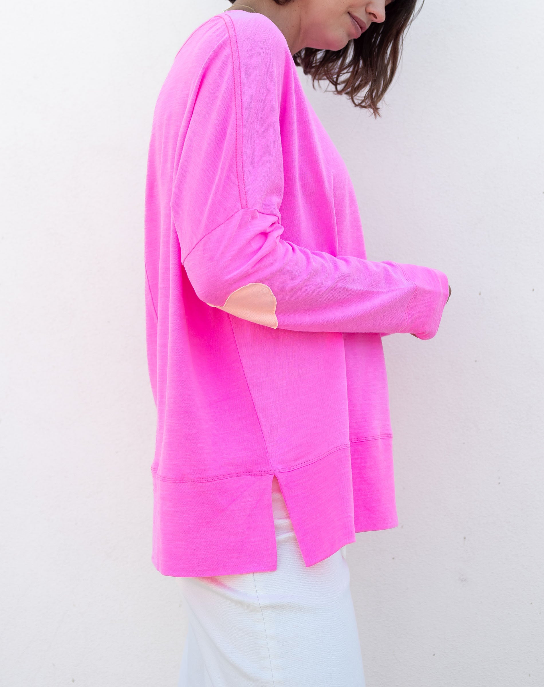 Amour Tee