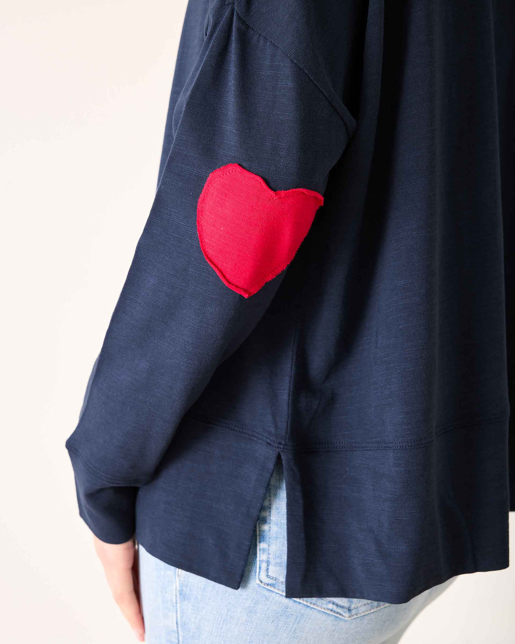 Amour Tee